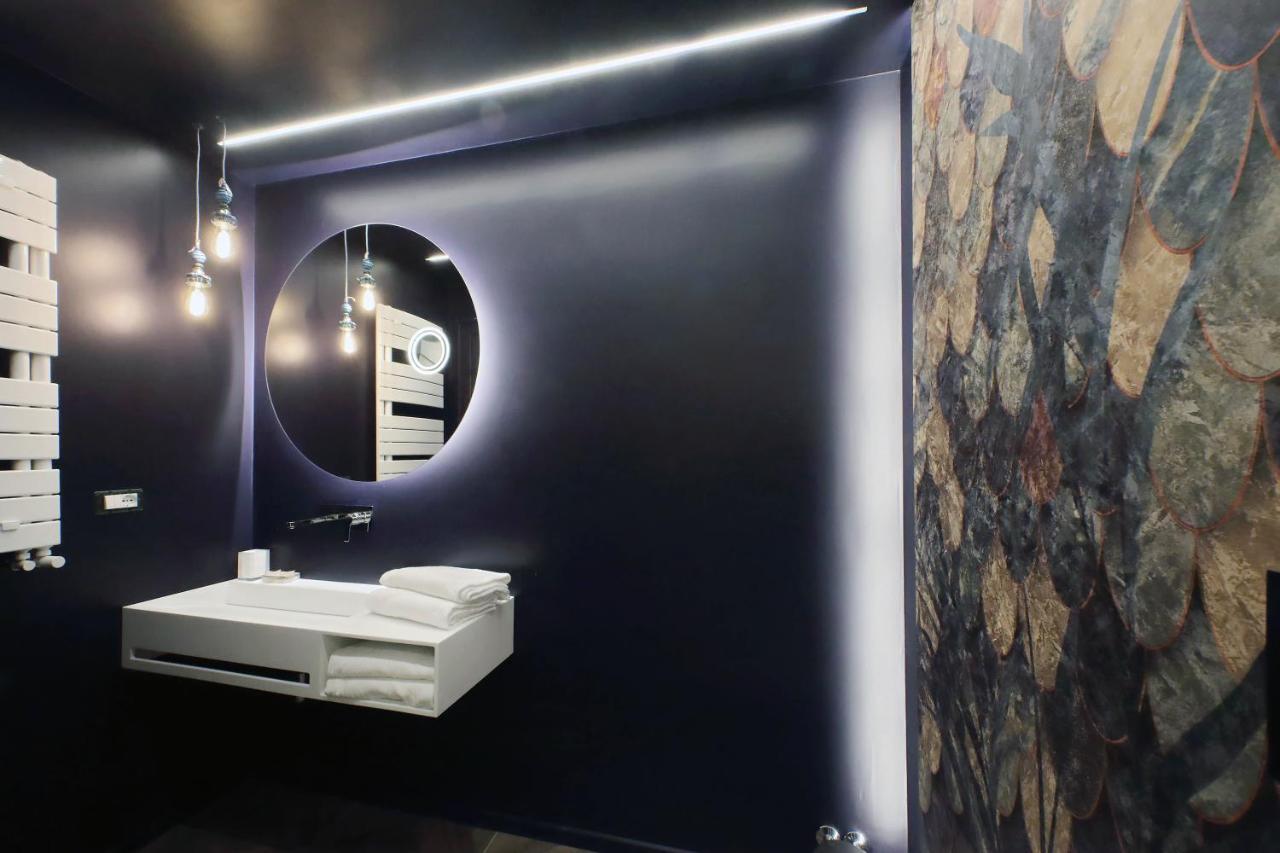 Ych-Butterfly Flat Close Trevi Fountain Rzym Zewnętrze zdjęcie