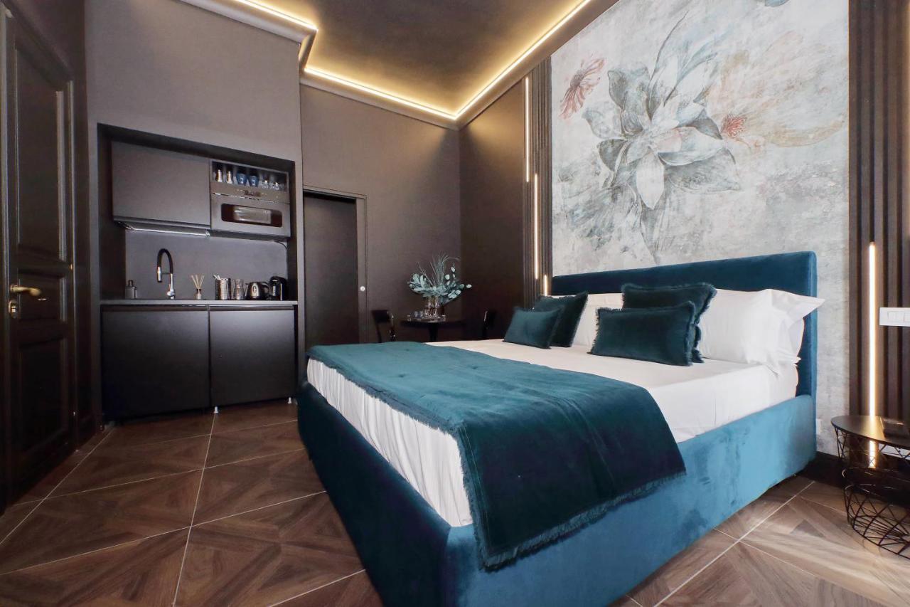 Ych-Butterfly Flat Close Trevi Fountain Rzym Zewnętrze zdjęcie