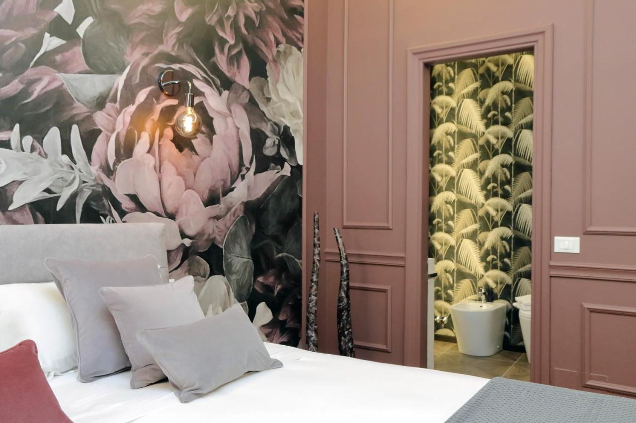 Ych-Butterfly Flat Close Trevi Fountain Rzym Zewnętrze zdjęcie