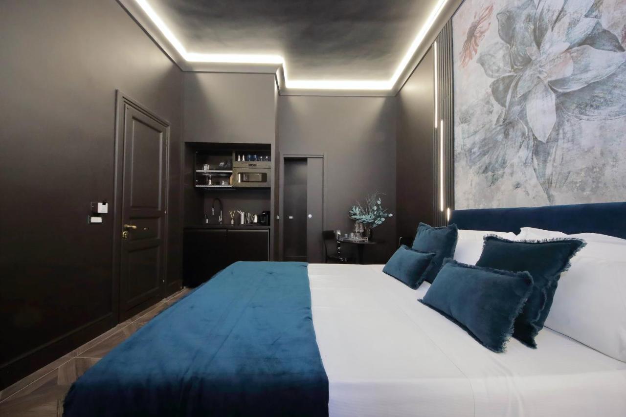 Ych-Butterfly Flat Close Trevi Fountain Rzym Zewnętrze zdjęcie